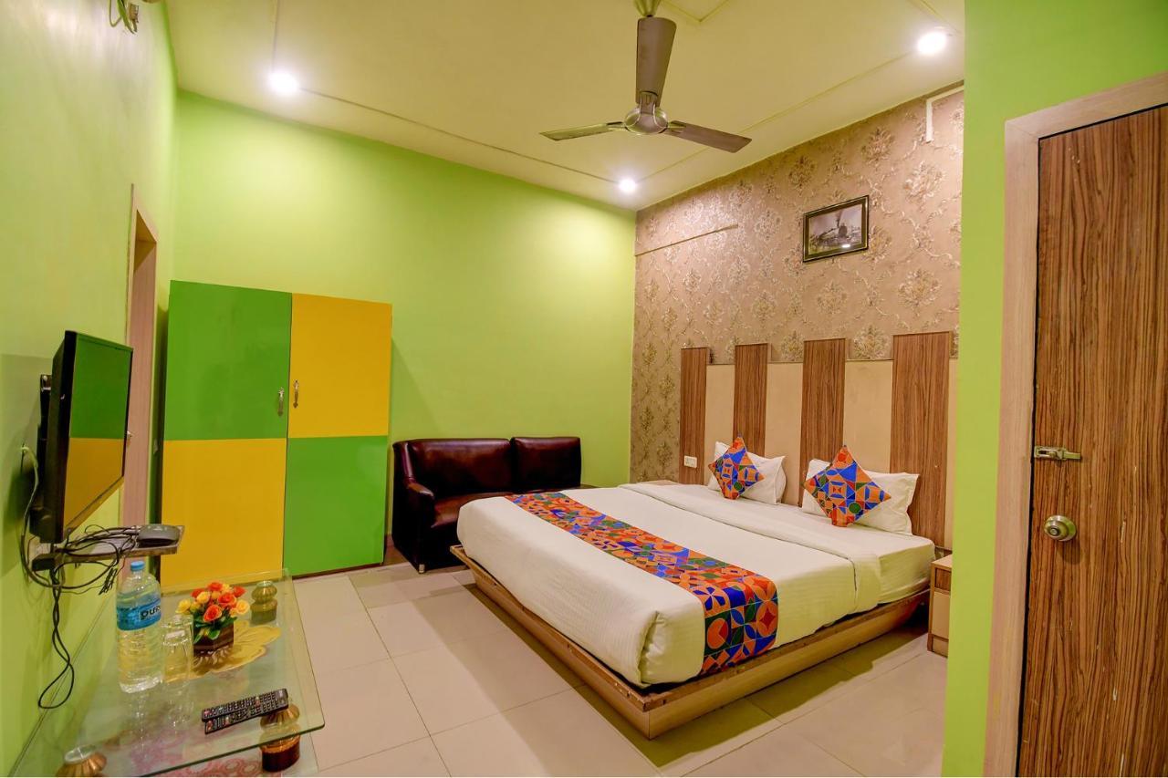 Fabhotel Prime Rockstar Suites Calcutta Buitenkant foto