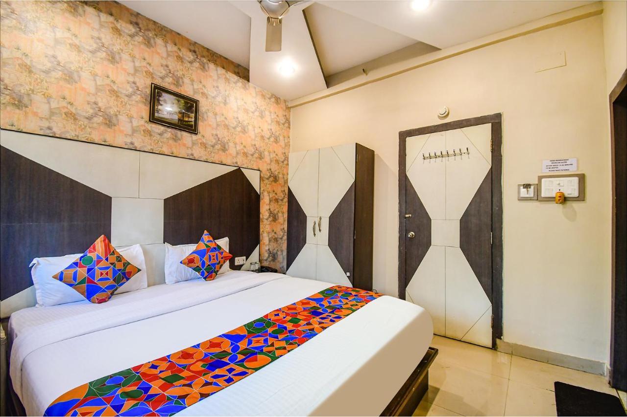 Fabhotel Prime Rockstar Suites Calcutta Buitenkant foto