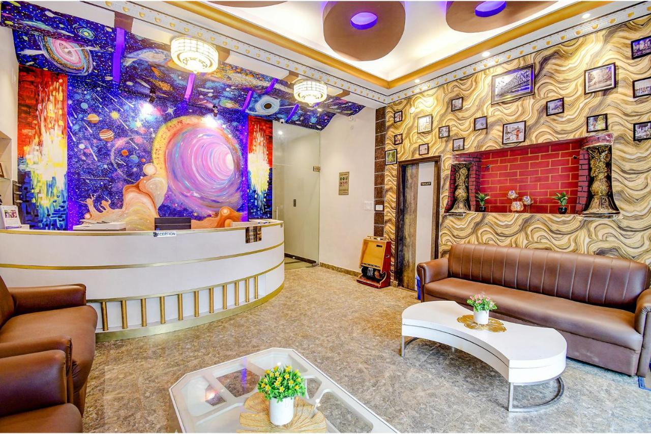 Fabhotel Prime Rockstar Suites Calcutta Buitenkant foto
