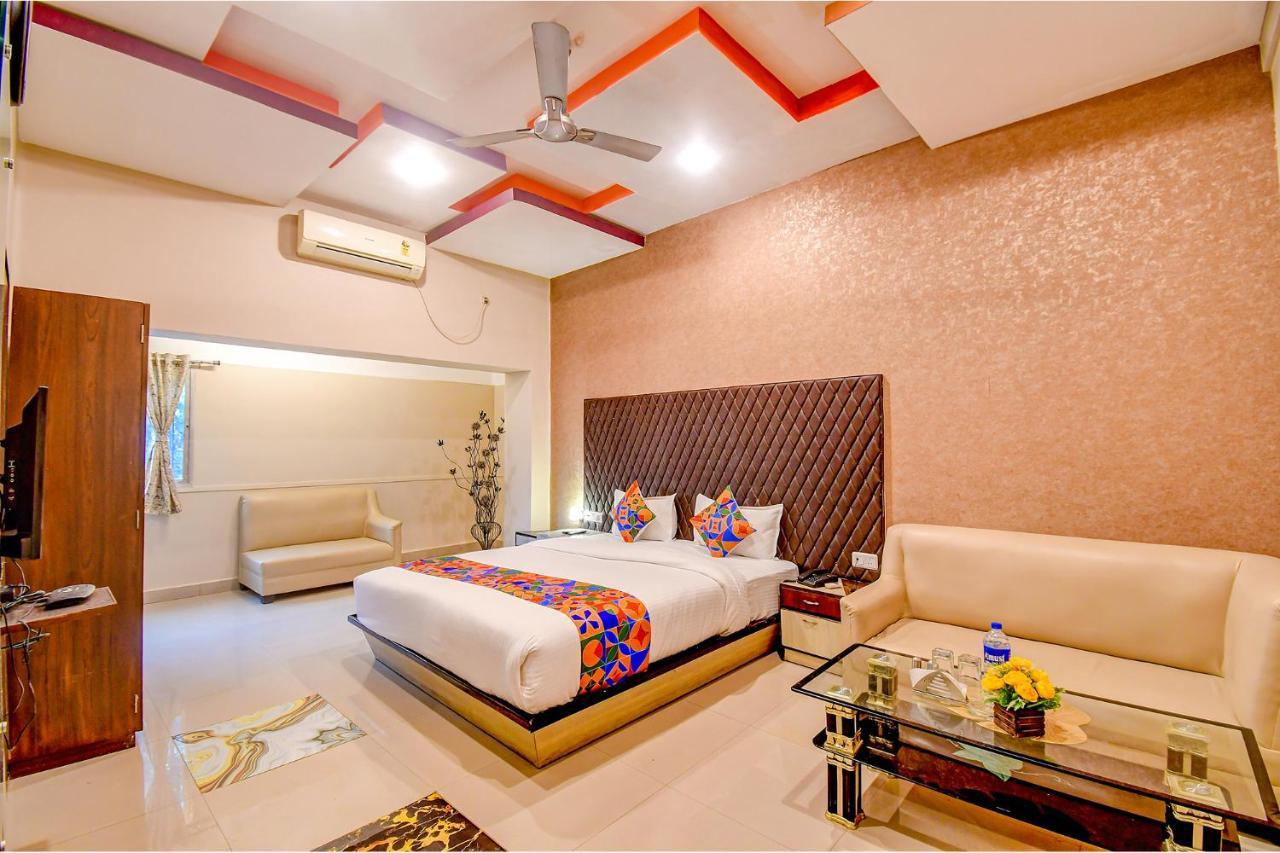 Fabhotel Prime Rockstar Suites Calcutta Buitenkant foto