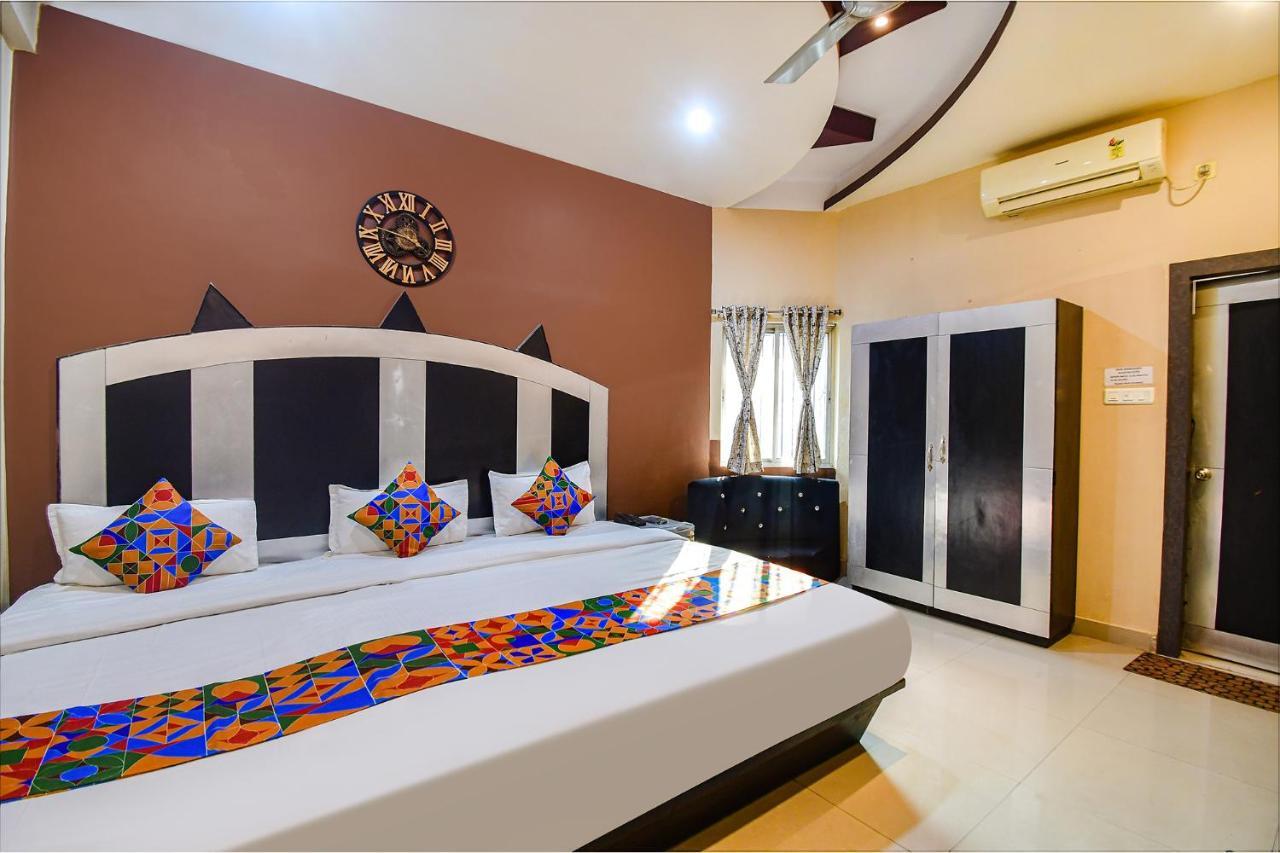 Fabhotel Prime Rockstar Suites Calcutta Buitenkant foto