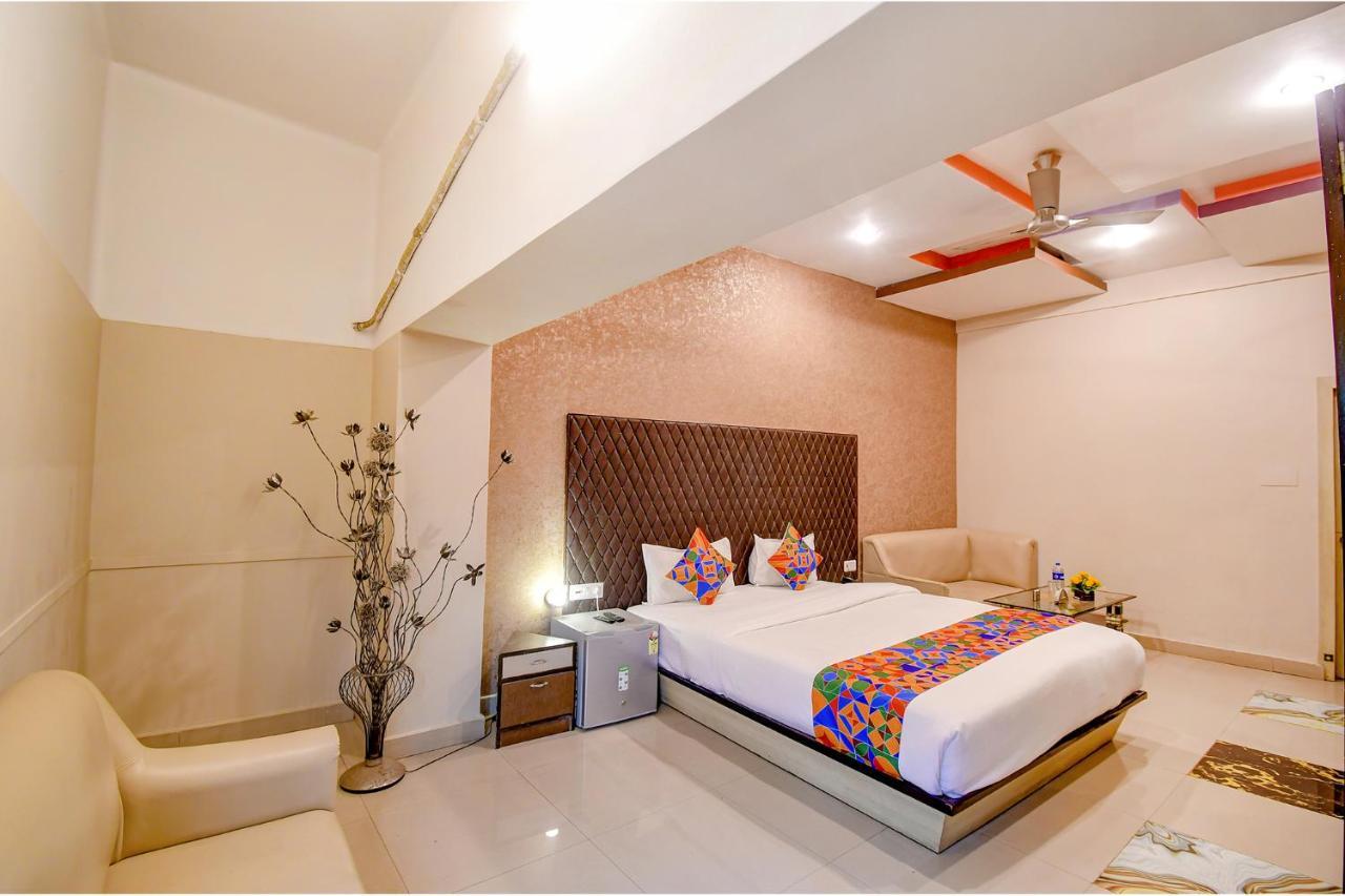 Fabhotel Prime Rockstar Suites Calcutta Buitenkant foto