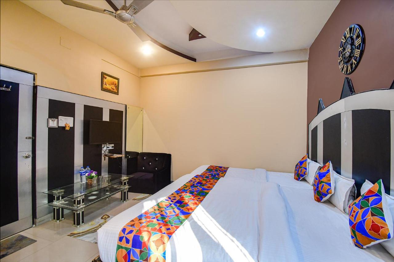 Fabhotel Prime Rockstar Suites Calcutta Buitenkant foto